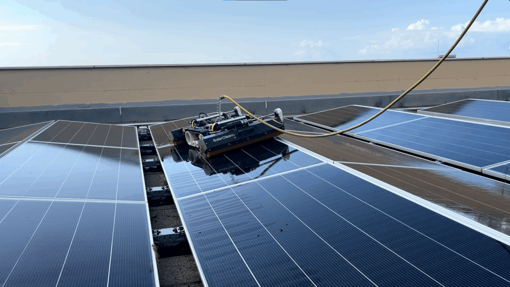 Manteniment d'Instal·lacions Solars Industrials: Seguretat, Rendiment i Compliment del Decret 192/2023 image