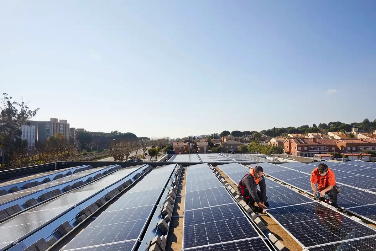 Instalación fotovoltaica para autoconsumo industrial en empresa